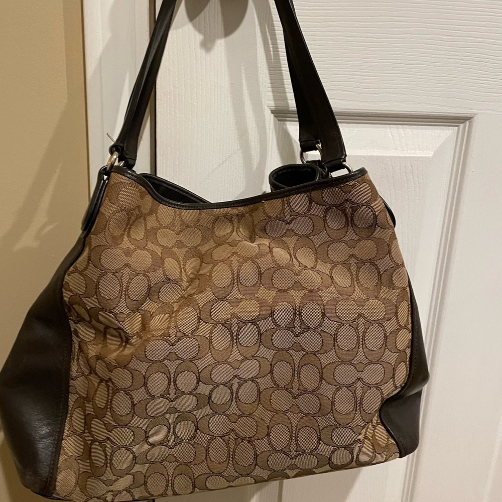 Coach Shoulder Bag